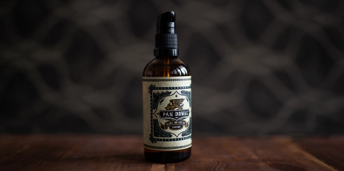 JAK ZADBAĆ O WŁOSY I BRODĘ ZIMĄ? MĘSKA PIELĘGNACJA W CHŁODNIEJSZE MIESIĄCE